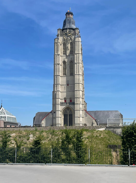 Sint-Walburgakerk te Oudenaarde